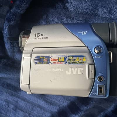 كاميره تصوير فيديو JVC   MiniDV الرقمية الشهيرة،