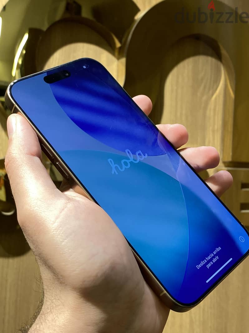 Apple - iPhone 16 Pro Max 1