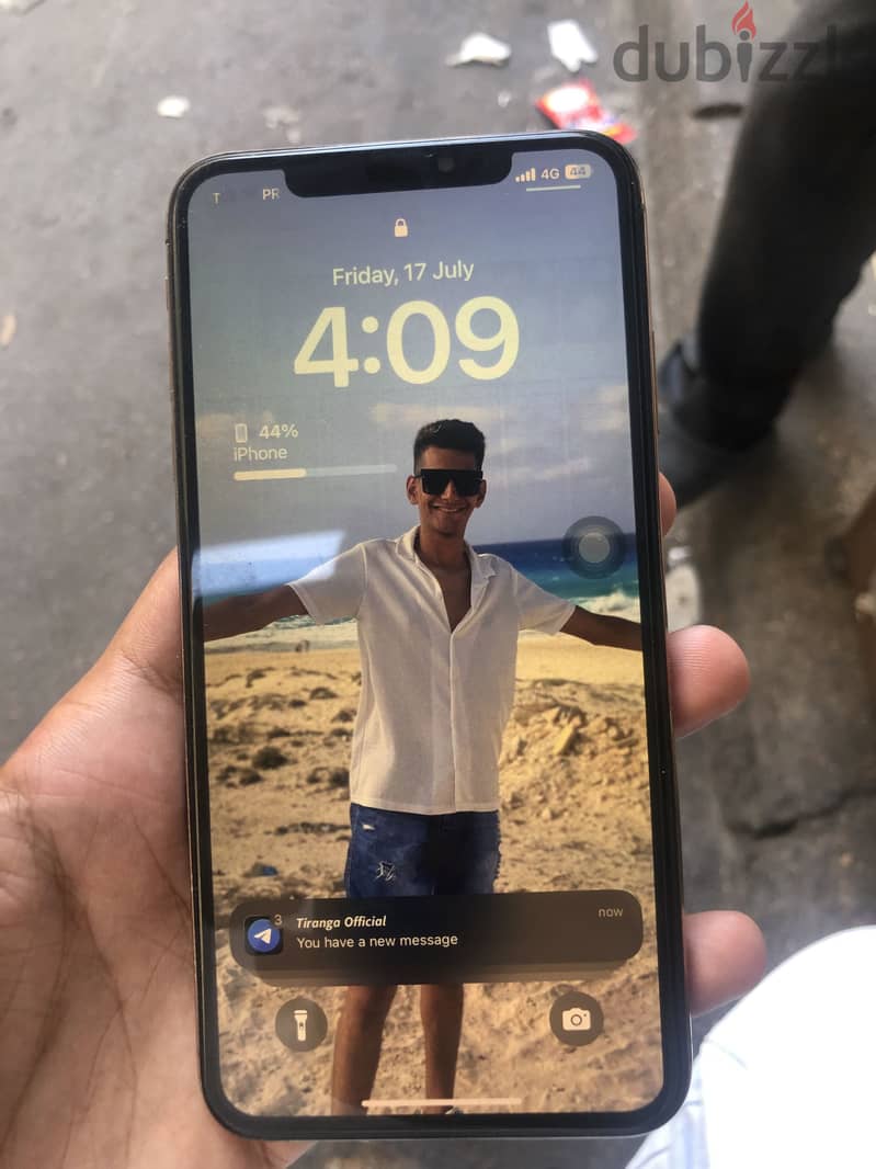 Apple - iPhone XS Max 1
