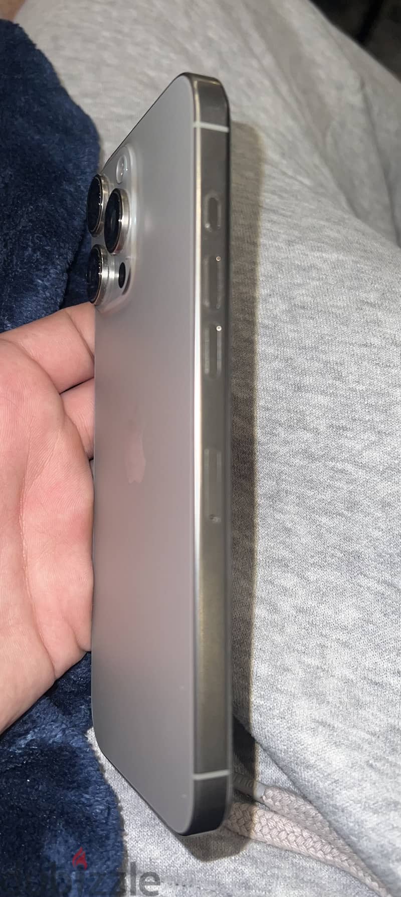 Iphone 16 pro max 2