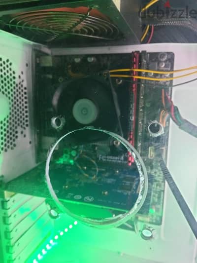 كمبيوتر core i5 g4  Ram 8  Hard hdd Mother h81 البيع بدون كارت شاشه
