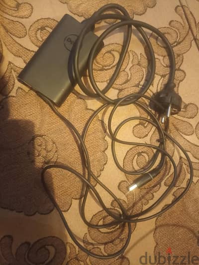 Dell Original 65W Laptop Charger (19.5V - 3.34A).