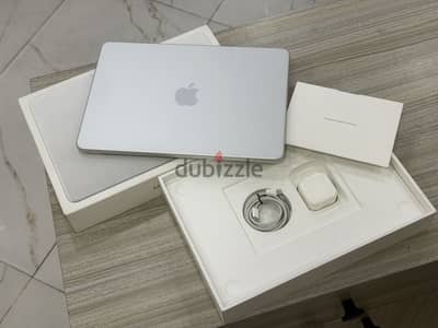 MacBook Neo 13 inch Used