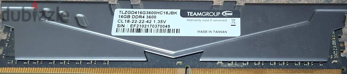 3 رامات TEAMGROUP T-Force Zeus DDR4 بحالة ممتازة
