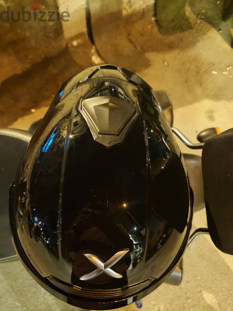 Axor helmet size M (like new) 4