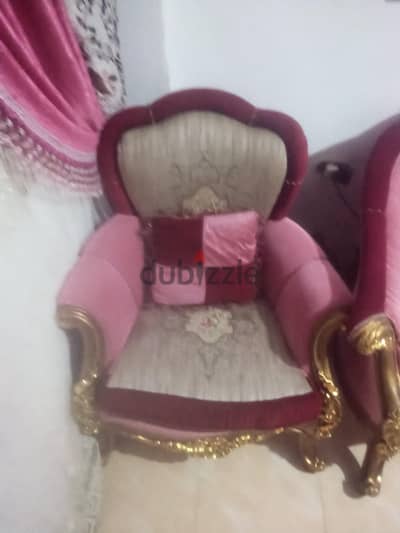 للبيع طقم صالون / انتريه ملكي استعمال نضيف