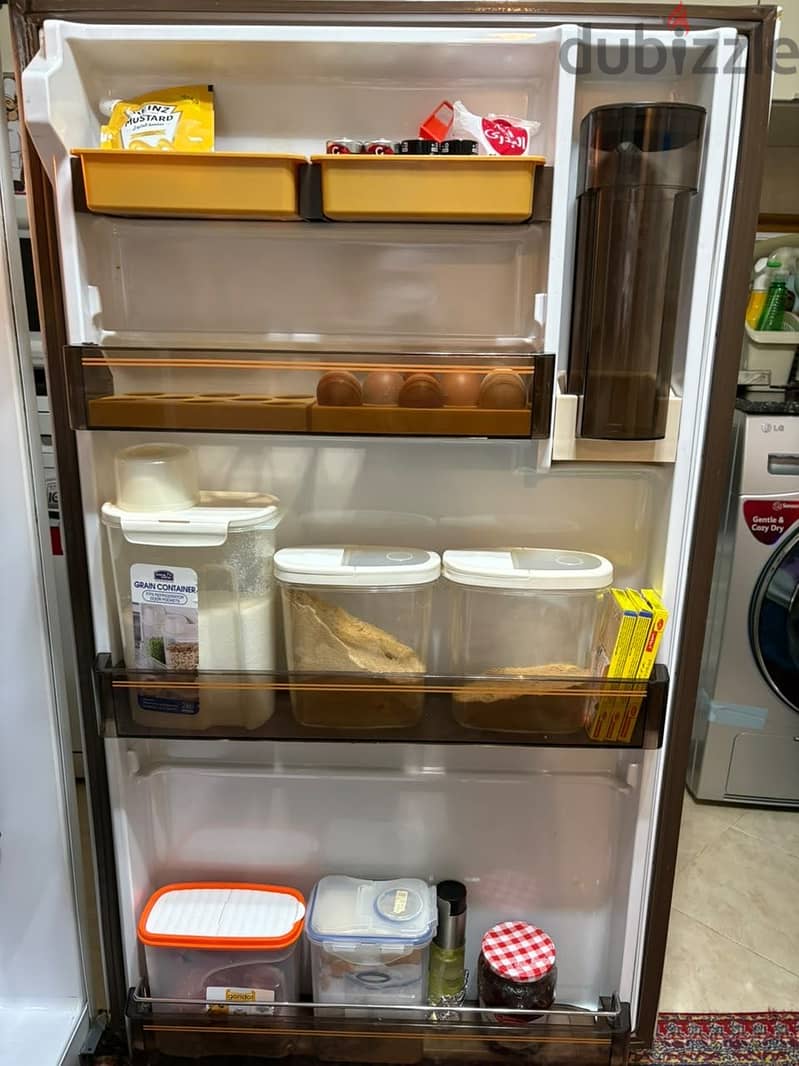 Refrigerator 1