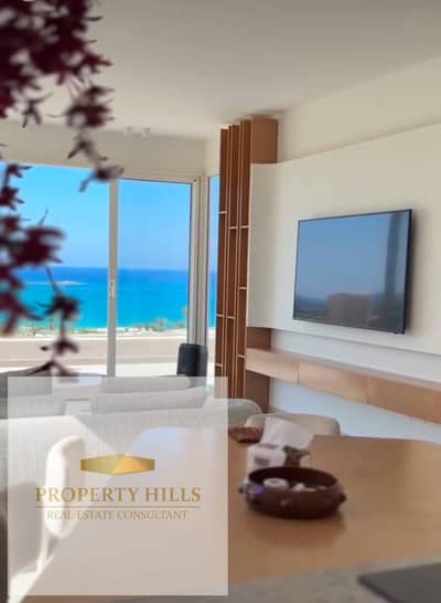 First line villa by the sea, immediate delivery, fully finished, at an incredible price in Ras El Hikma, ready for inspection.
