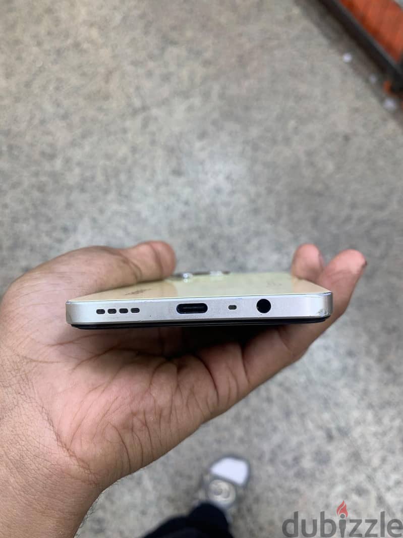Realme C53 2