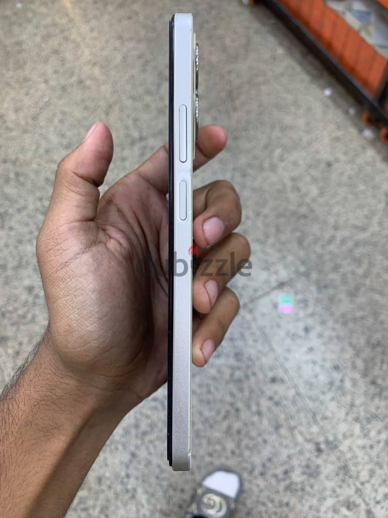 Realme C53 3
