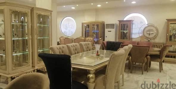 سفره للبيع استعمال عروسه شهر بحاله ممتازه