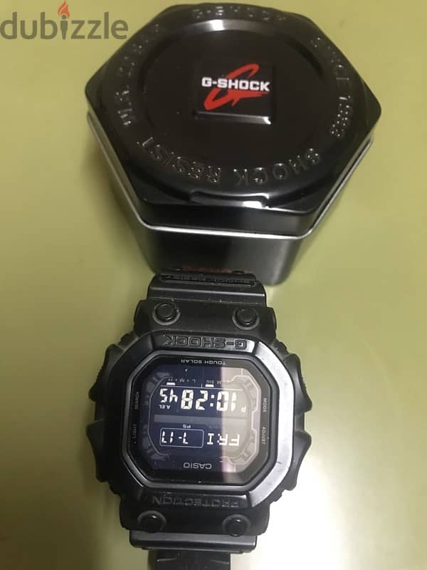 g Shock  king GX-56-BB-IErwatch, practically brand new 5