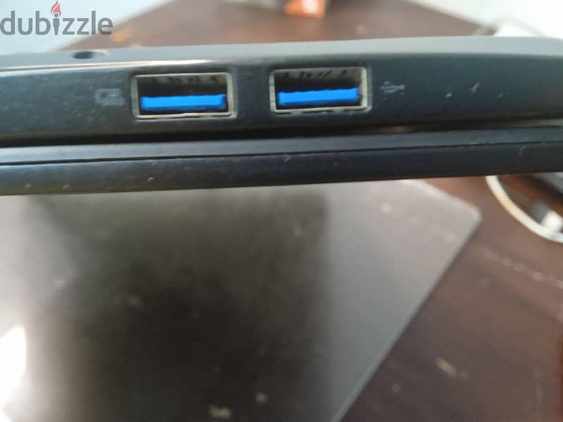 Acer Travelmate TMP645-MG 6