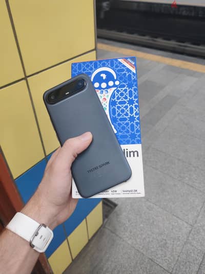 Tecno spark slim