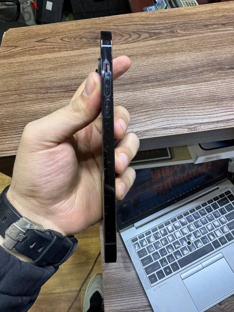 Apple - iPhone 14 Pro Max 4
