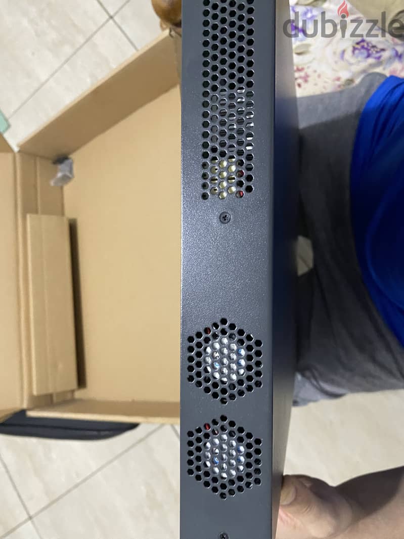 Tplink tl-sg3428xmp 4