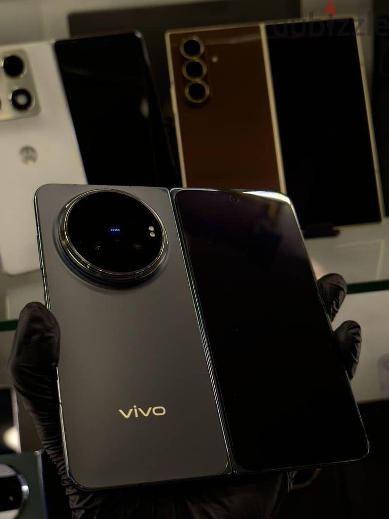 Vivo XFold6 3