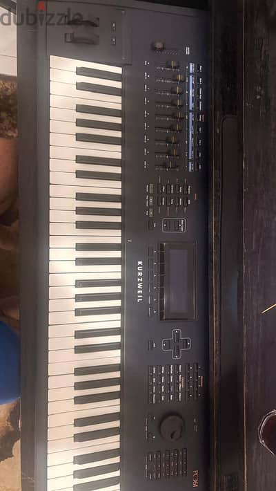 Kruzweil PC3 61 keyboard