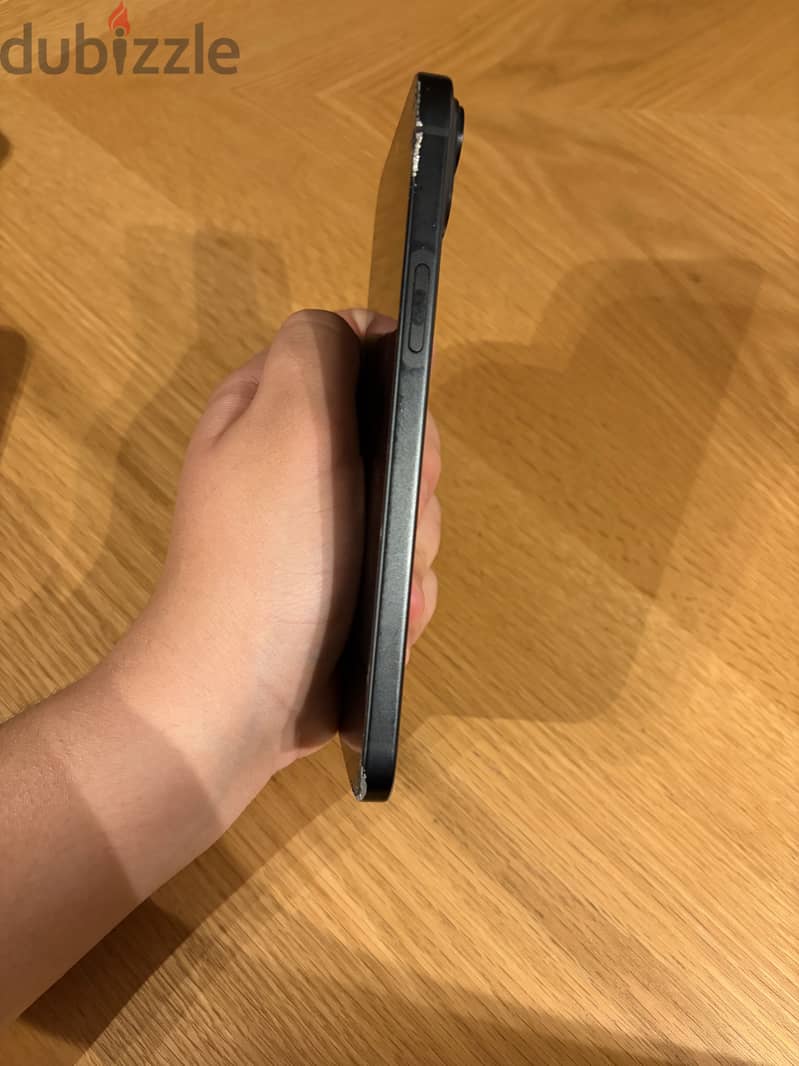 Apple - iPhone 15 plus 3
