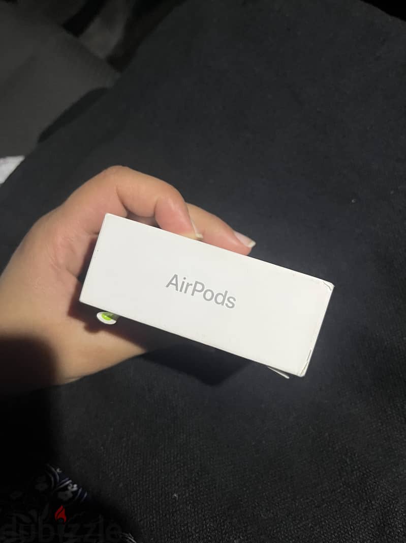AirPods 4 4