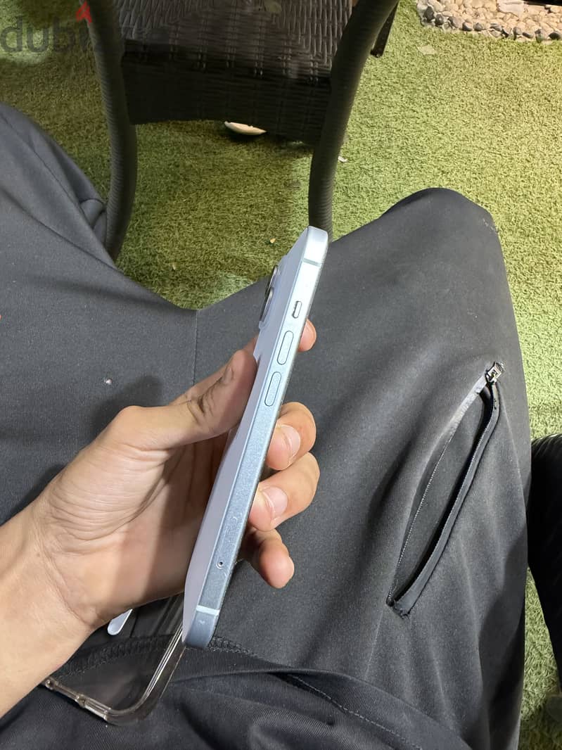 Apple - iPhone 15 2