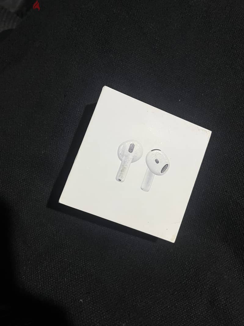 AirPods 4 4