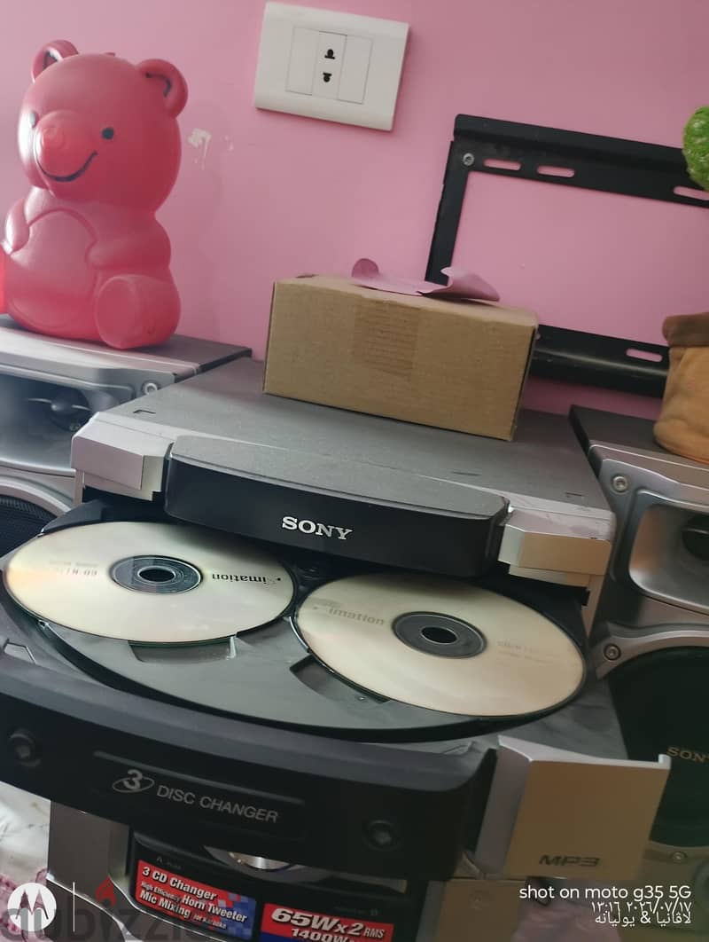 Mini Hi-Fi Component System 6