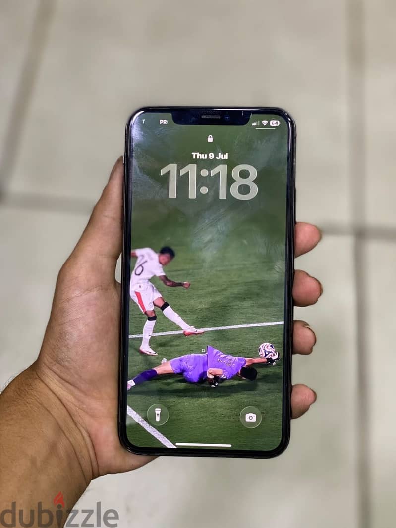 Apple - iPhone 11 Pro Max 1