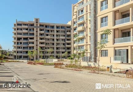لسرعة البيع شقة بأقل من سعرها استلام فوري بكمبوند ( البوسكو ) بالعاصمة الادارية الجديدة منطقة المستثمرين امام كمبوند سيليا جاهزة للسكن