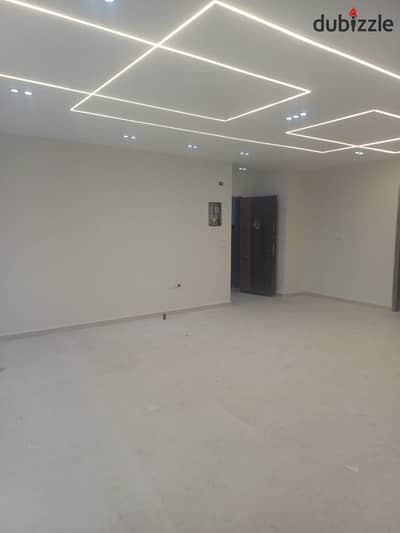 Office for rent 300m second floor on a main street in a very prime location in a modern administrative tower