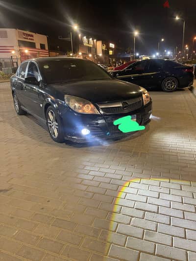 أوبل فيكترا 2008