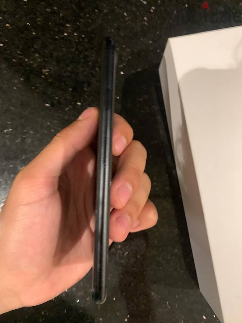 Apple - iPhone SE 3