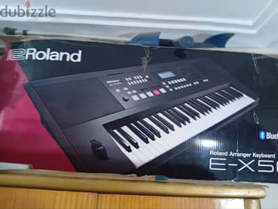 Roland E-X50 بحالة ممتازة | كامل المشتملات بالكارتونة | استخدام شخصي
