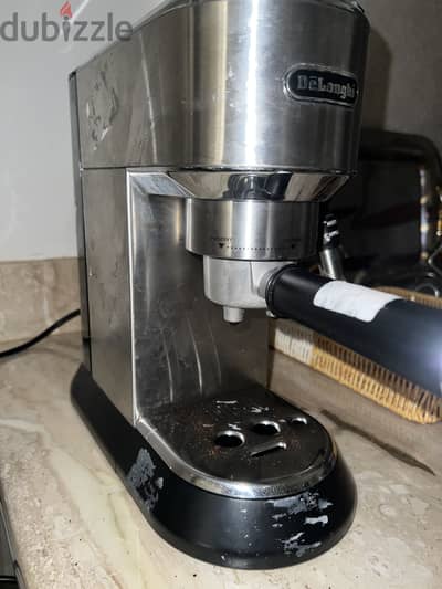 Delonghi Coffee Machine