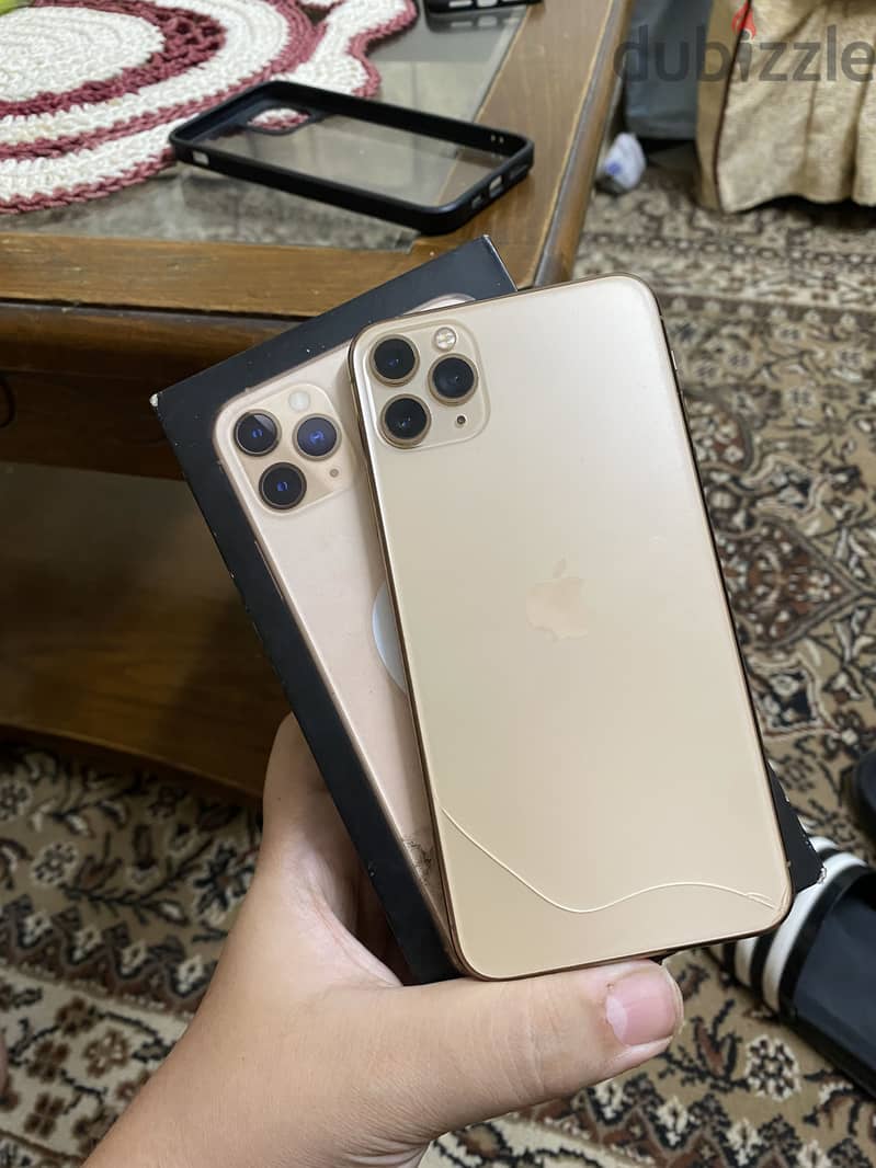 Apple - iPhone 11 Pro Max 1