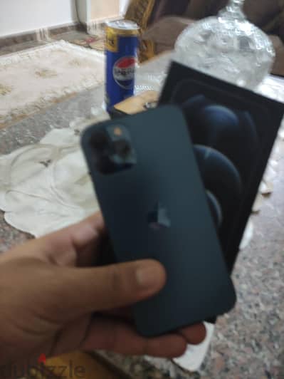 آبل - آيفون 12 برو