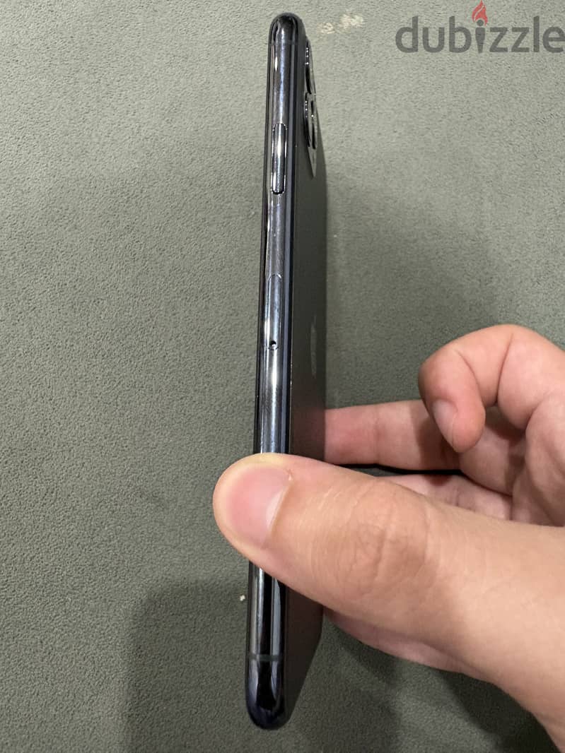 Iphone 11 pro max 1