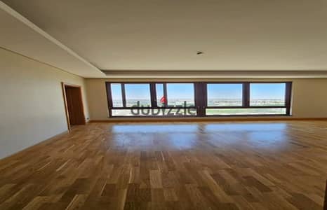 Prime located finished apartment ready to move in Forty west in Beverly Hills, minutes from Belle Vie Emaar and Arkan Plaza Sheikh Zayed