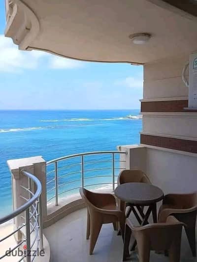 Apartment for rent by the sea in Alexandria