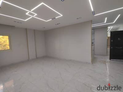 Finished apartment for sale 210m, 7th neighborhood in Sheikh Zayed, raised ground floor. . Very distinguished location.
