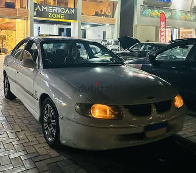 Chevrolet Lumina 2000