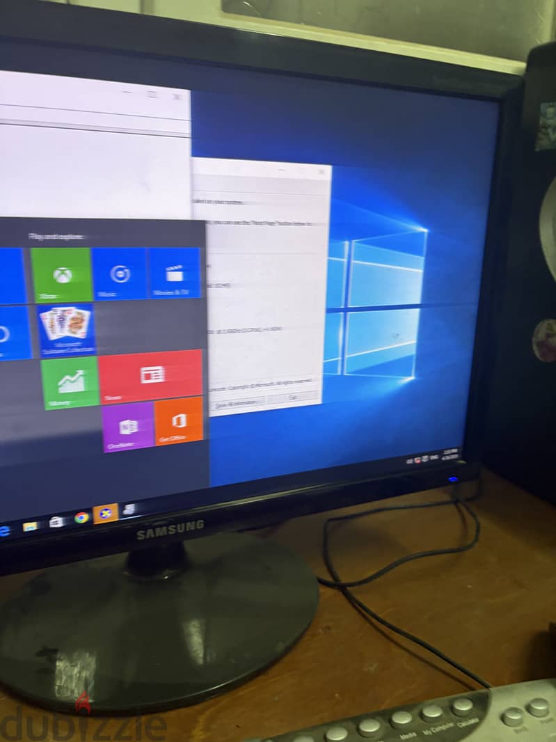 SAMSUNG 20 Inch HD+ 1