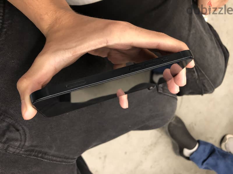 Apple - iPhone 13 6