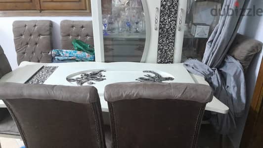 سفرة +نيش