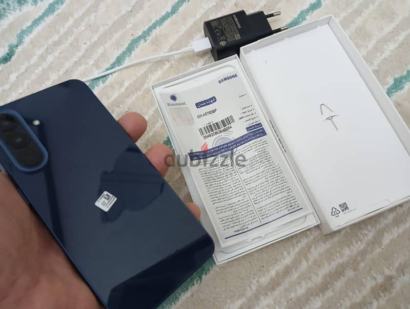 Samsung A57 5