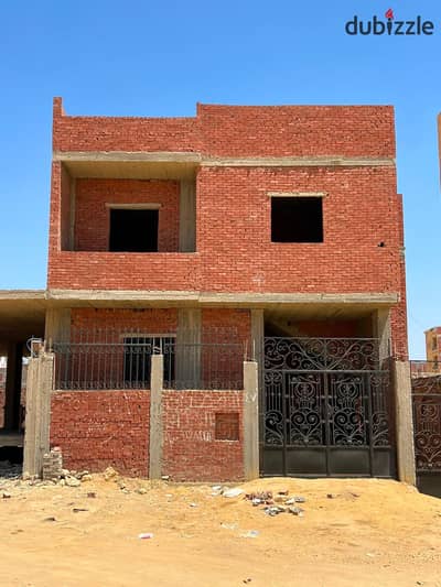 بيت للبيع بالحي السادس بمدينة بدر