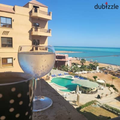 استوديو للبيع بإطلالة بحر وحمام سباحة – Turtles Beach Resort