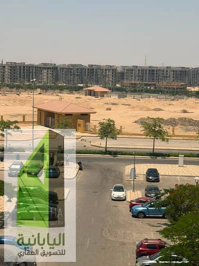 للبيع شقة 96م في مدينتي – فيو النادى وبحرى 3 غرف و1 حمام