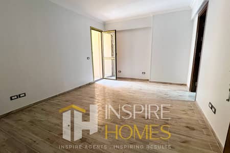 Licensed Apartment for Rent with a Plaza View