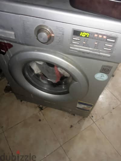 غسالة آل جى اتوماتيك للبيع 7كجم